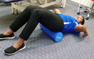 Lower back pain stretches with foam roller! 3 Back stretch with foam roller!