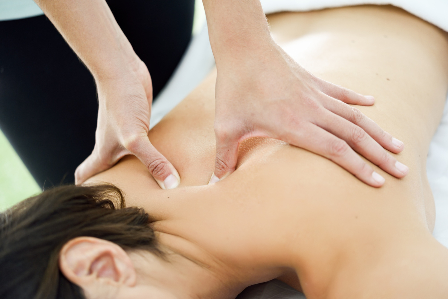 The Benefits of Massage for Neck Pain - Discover Massage Australia